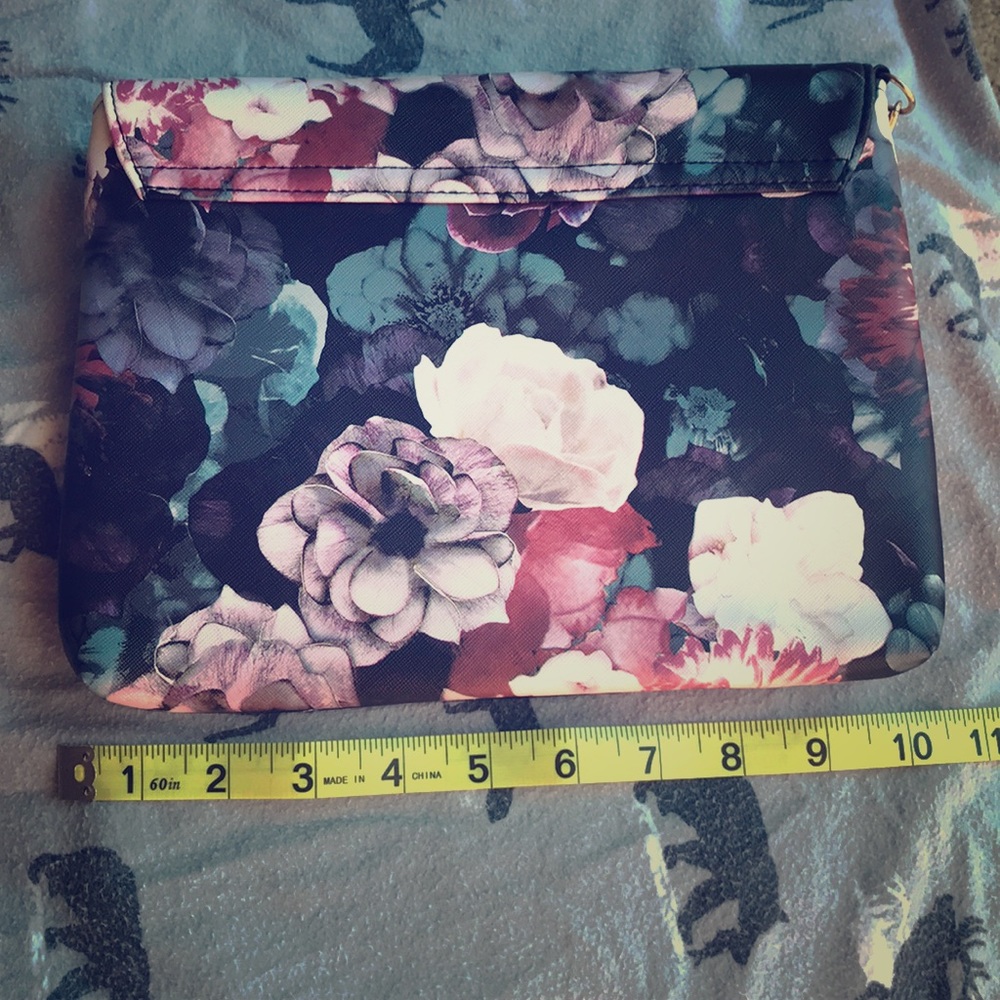 Holiday Clutch